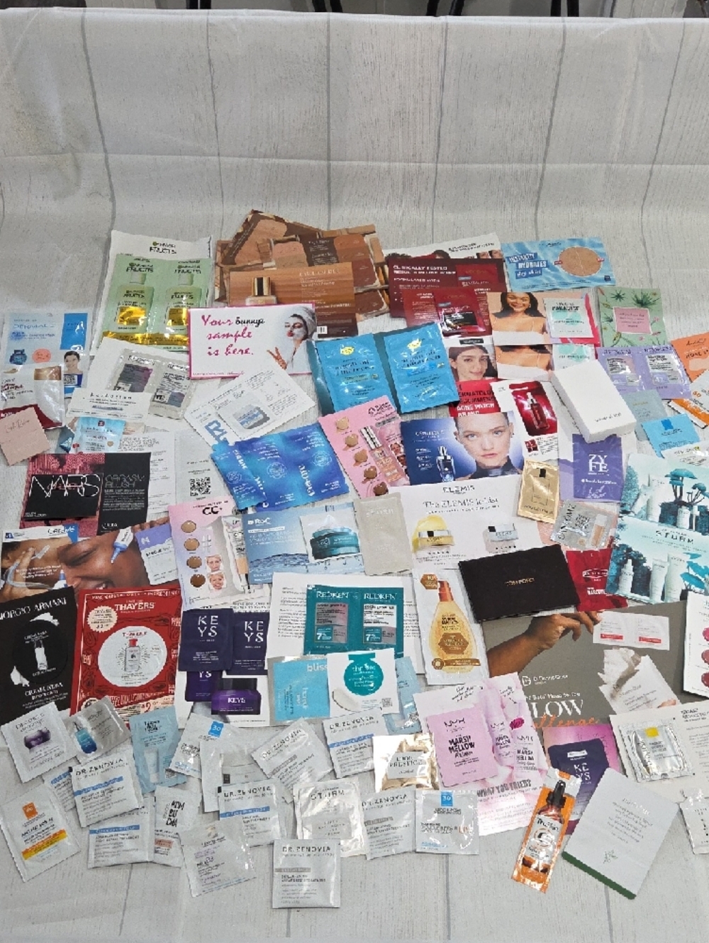 100 Product Samples and/or Minis